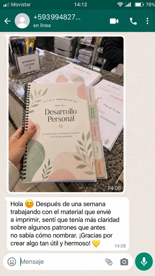 Captura de WhatsApp con el Kit impreso y encuadernado en una imprenta y un mensaje sobre la claridad obtenida